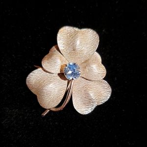 Vintage Sterling Silver Carl-Art Clover/Shamrock Brooch/Pin w/Blue Gemstone